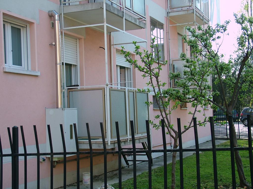 מסטרה San Teodoro Apartment מראה חיצוני תמונה